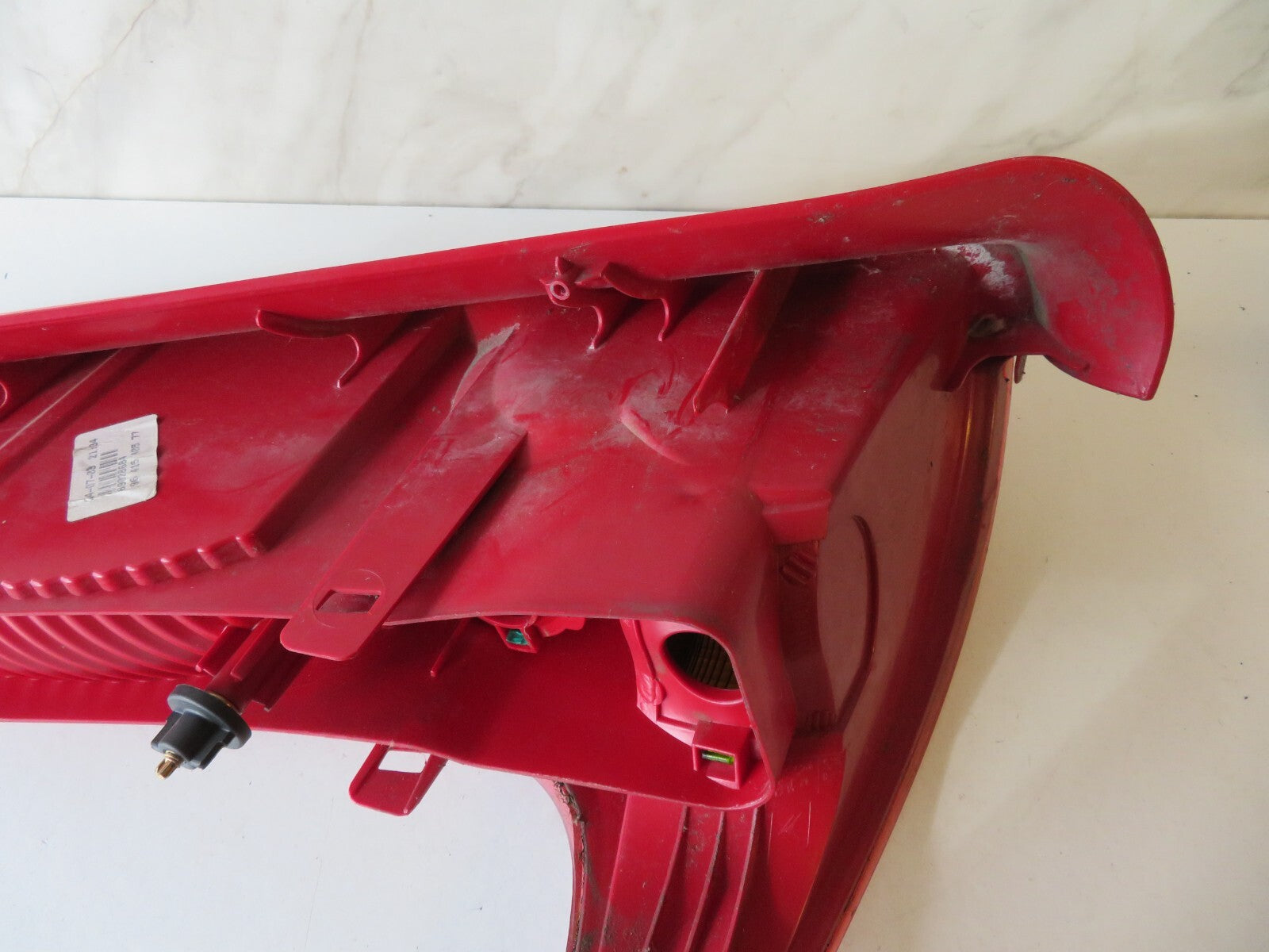 PEUGEOT 206 STATION WAGON OS DRIVER SIDE REAR TAIL LIGHT 9641540577 2002-2005