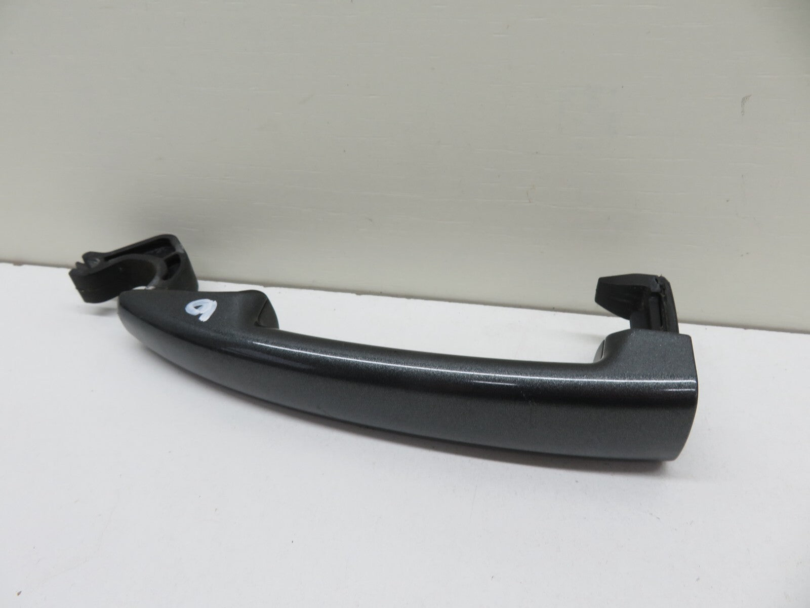 PEUGEOT 3008 OS DRIVER EXTERNAL DOOR HANDLE GREY 2008-2016 1338-10