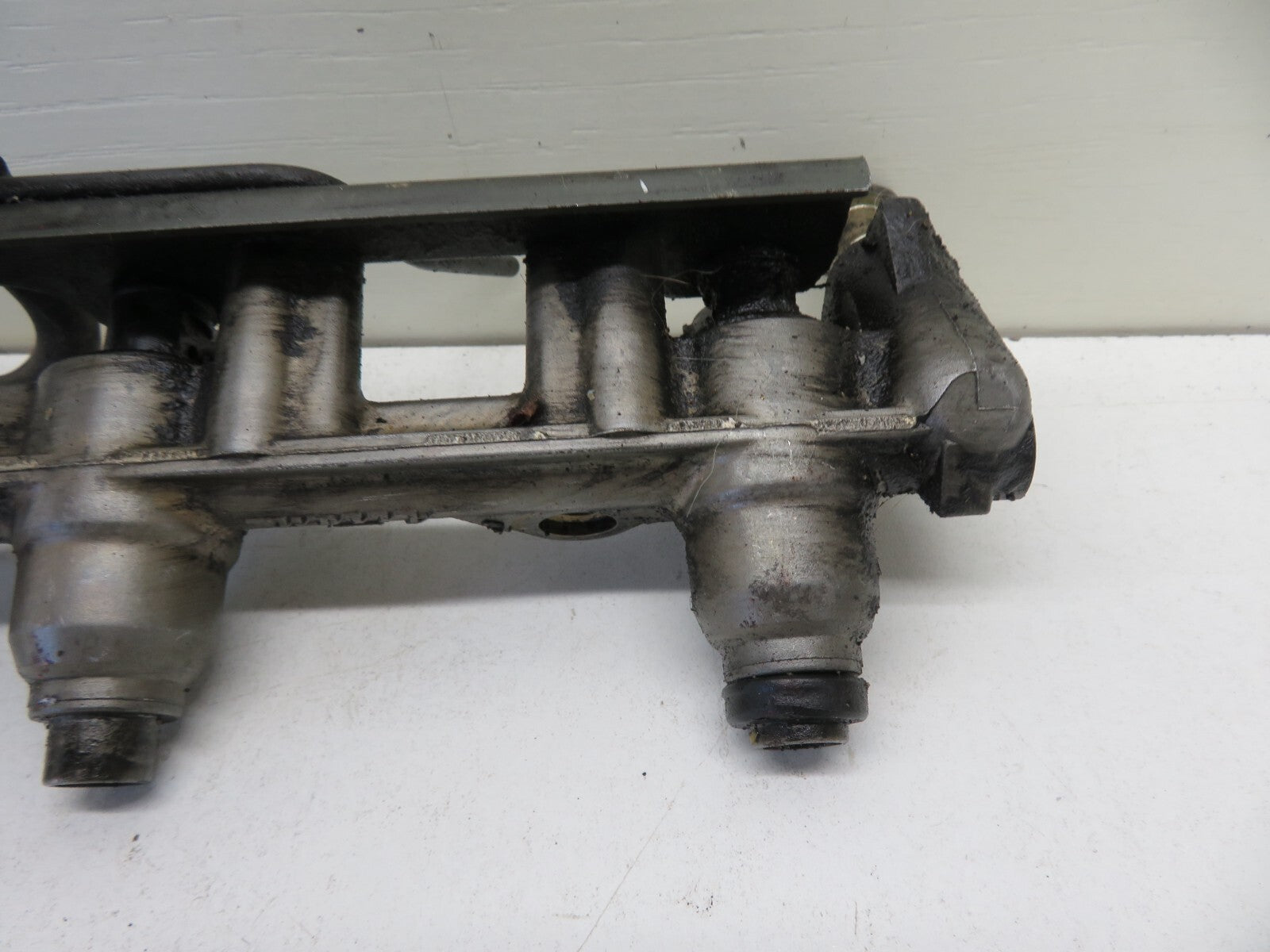 TOYOTA MR2 MK2 3SGTE REV 1-2 TURBO FUEL INJECTORS RAIL PIPE 1989-1993 REF1756