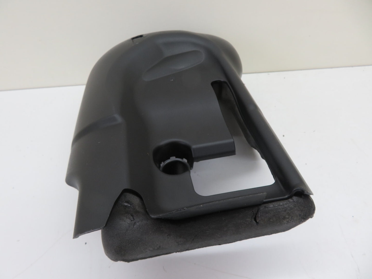 FORD FOCUS MK2 ST225 STEERING COLUMN LOWER TRIM 2006-2010 1330-15