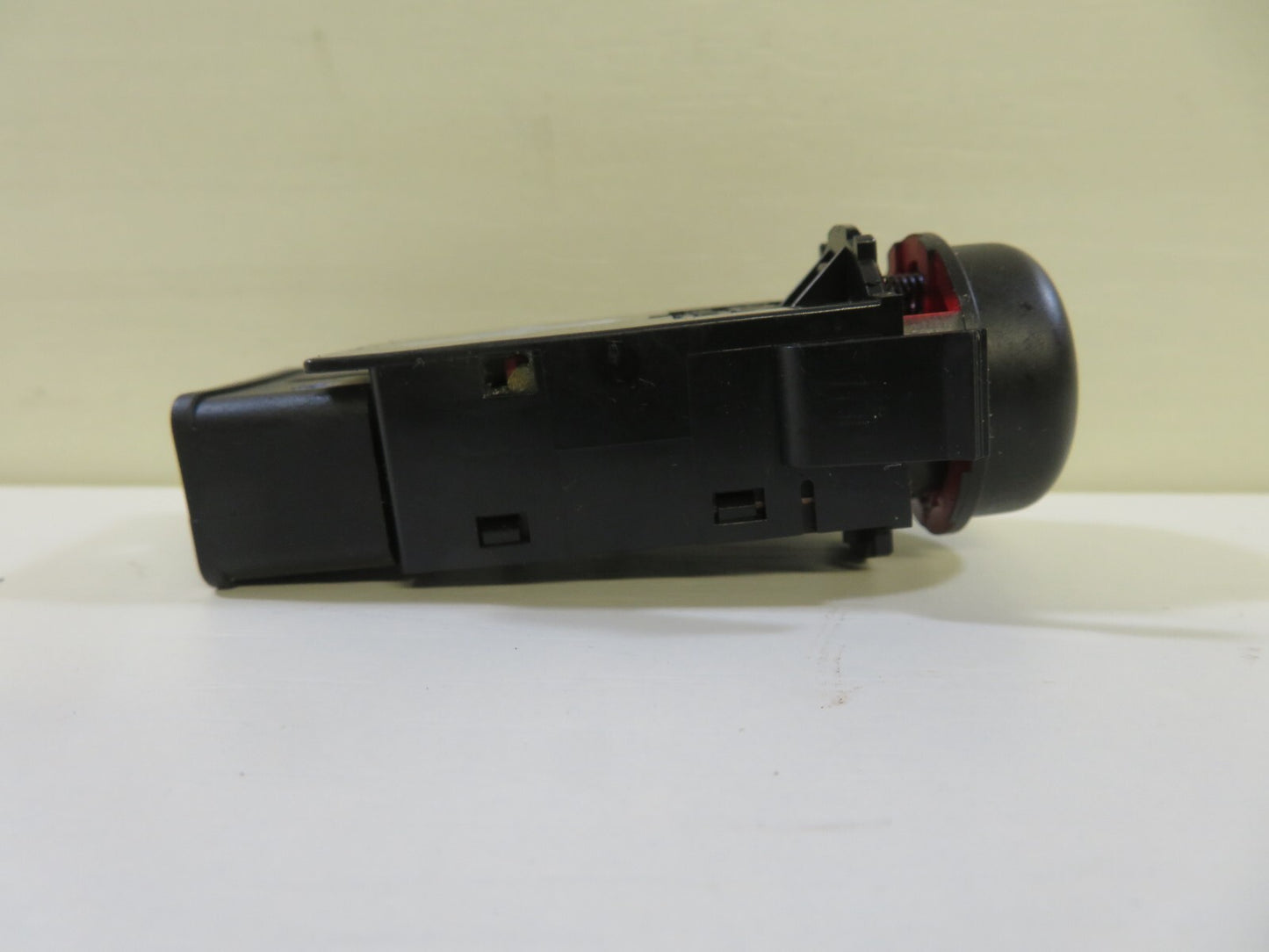 MAZDA MX5 MK2 HAZARD SWITCH 1998-2005 MISC1609-4