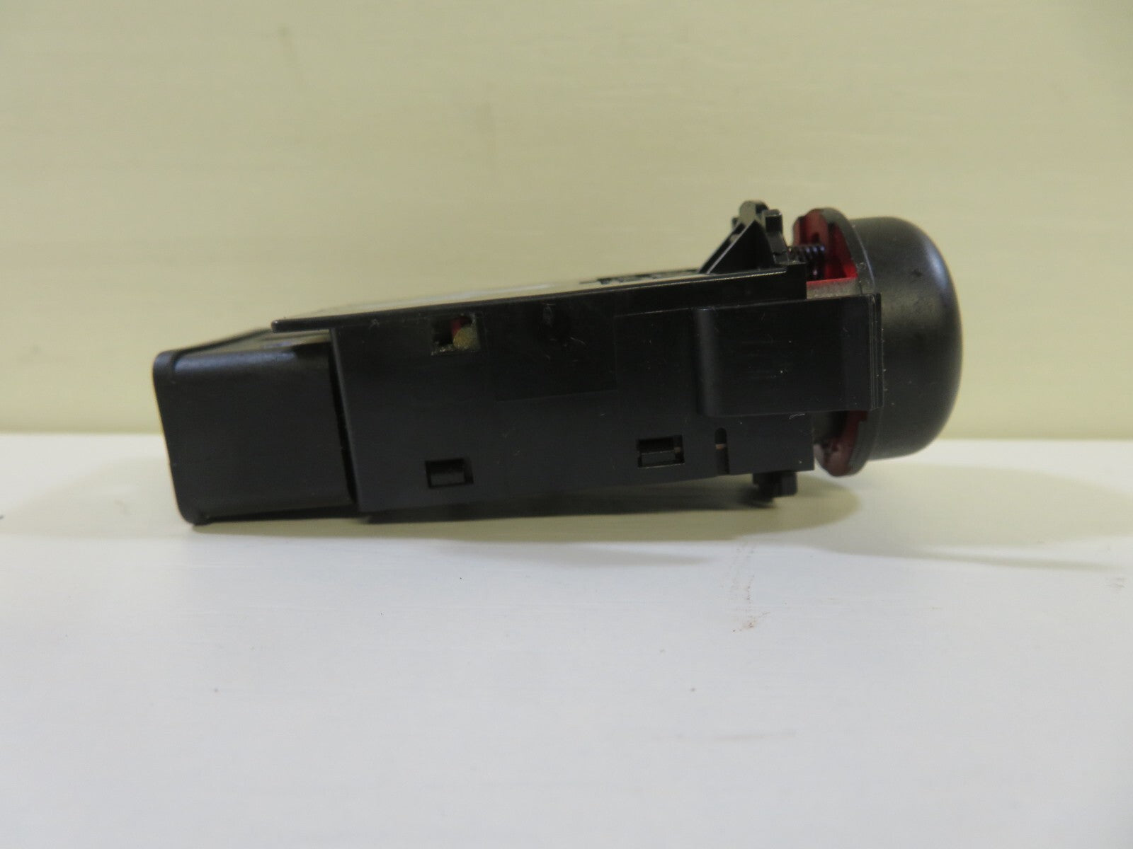 MAZDA MX5 MK2 HAZARD SWITCH 1998-2005 MISC1609-4