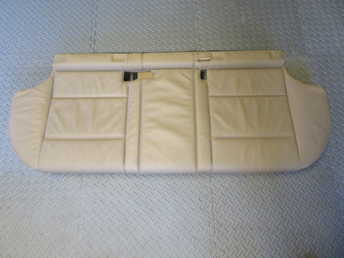 BMW X5 E53 REAR LEATHER SEAT BASE BEIGE CREAM 2000-2006
