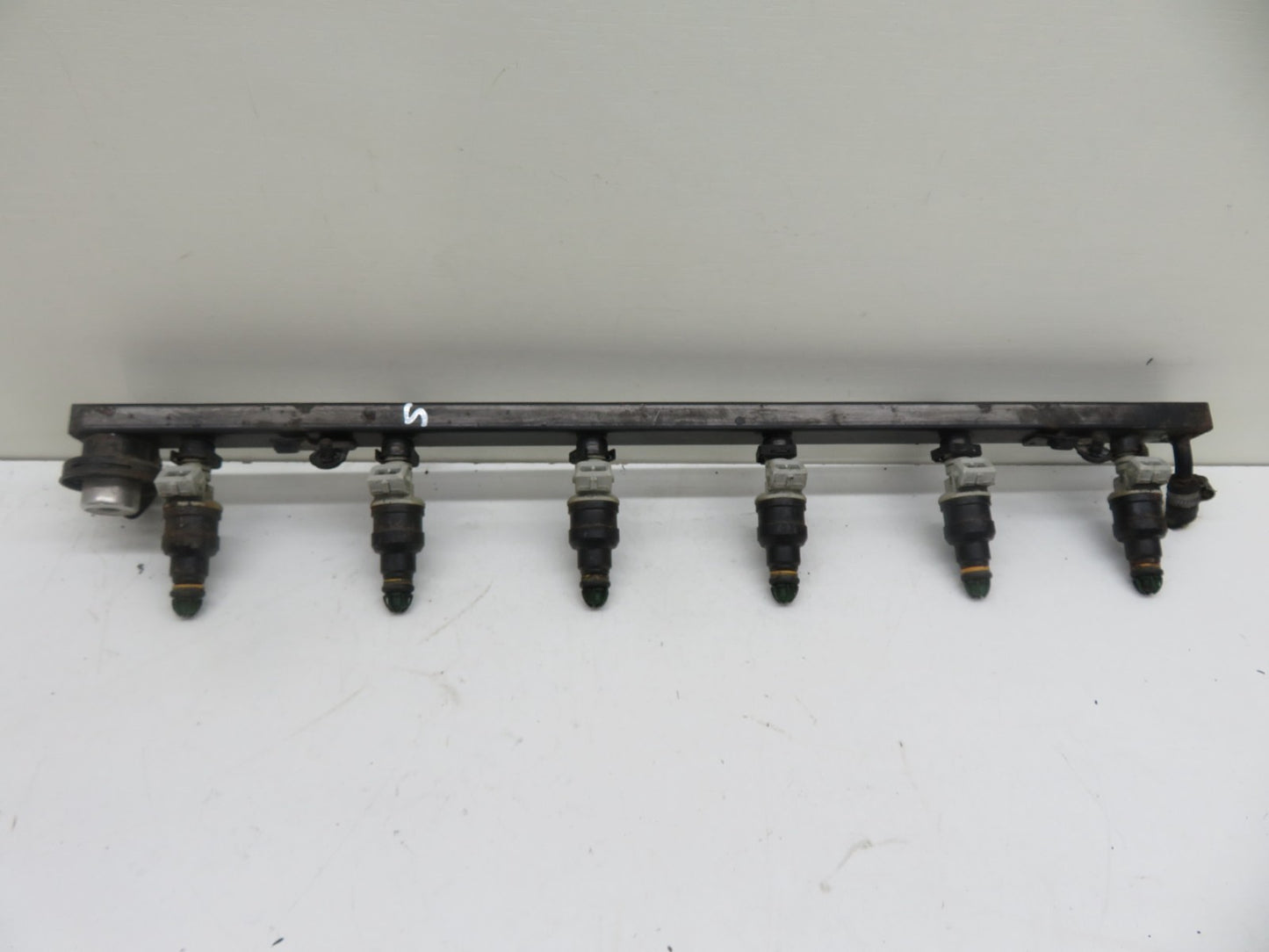 BMW E36 320I FUEL INJECTORS INJECTOR RAIL 0280150414 1990-1999