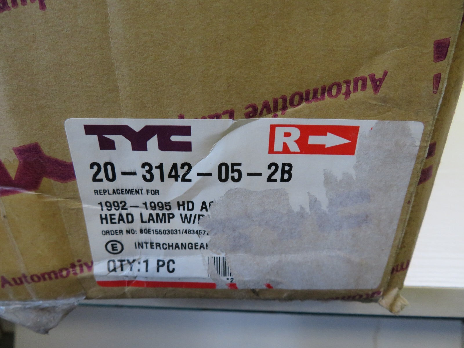 OS DRIVER RH HEADLIGHT TYC 20-3142-05-2B FITS HONDA ACCORD 1992-1995 #LSM