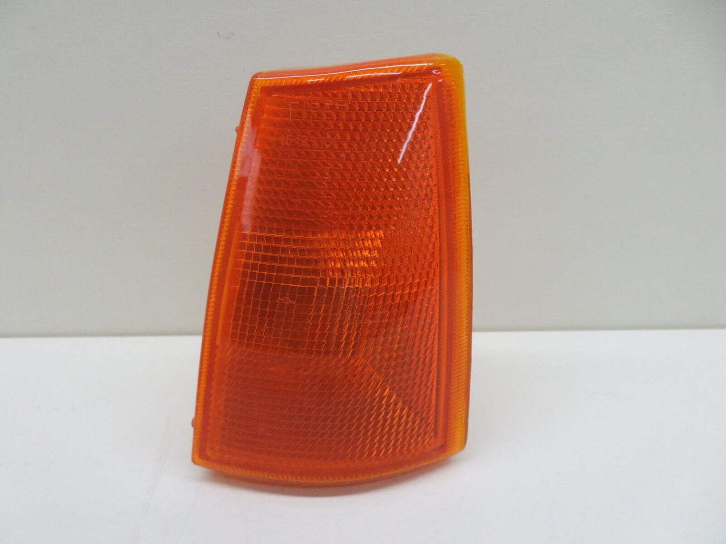 NS PASSENGER FRONT INDICATOR LIGHT FOR VAUXHALL ASTRA 1984-1991 135L