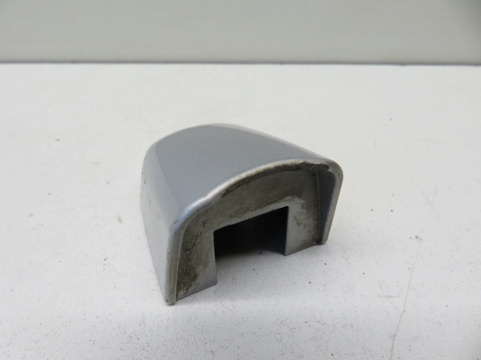 PORSCHE CAYENNE 955 EXTERNAL DOOR HANDLE END CAP 2003-2006 1721-15