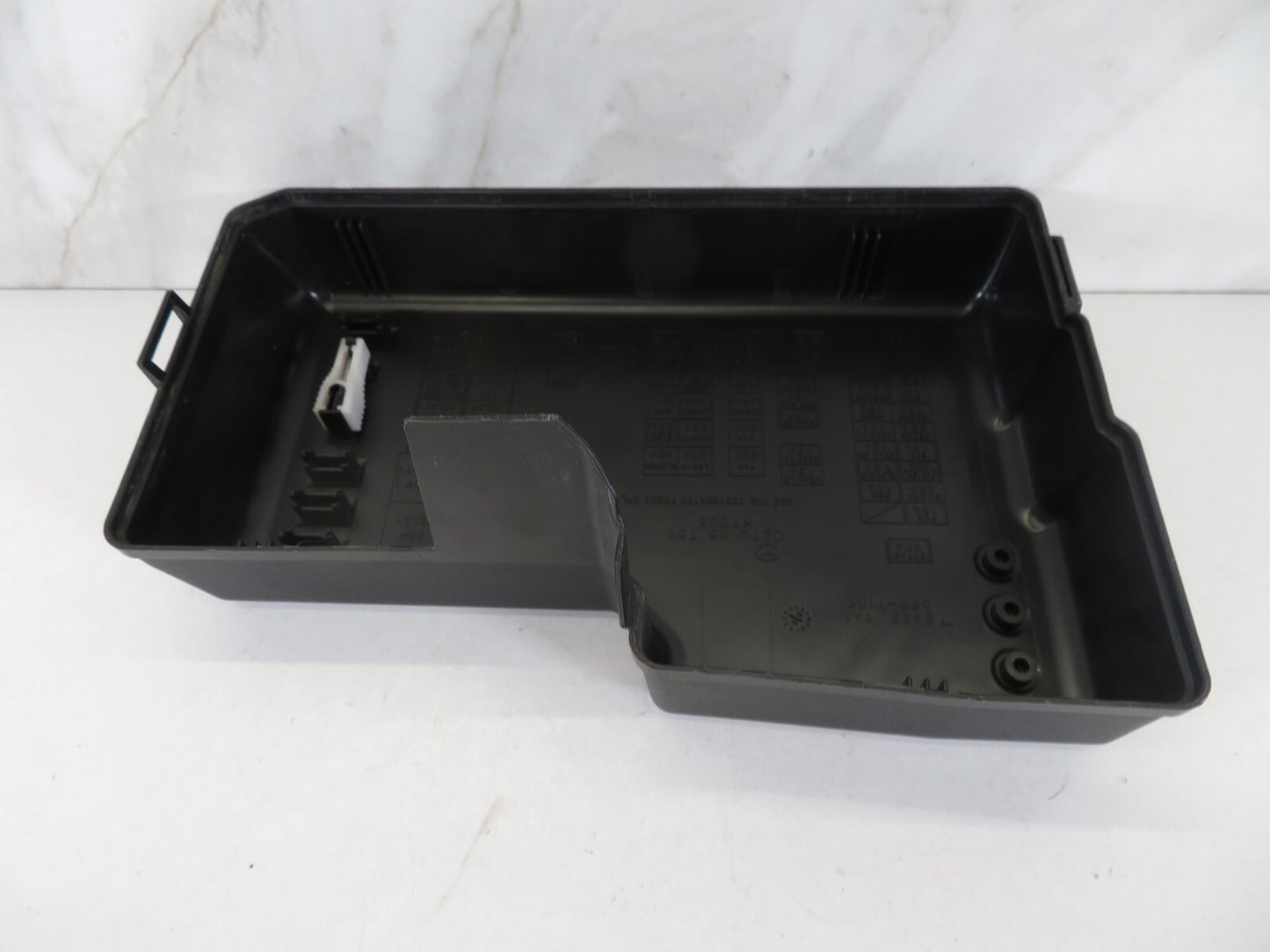 MAZDA 5 MPV ENGINE BAY FUSE BOX COVER 2005-2010 A1320-5