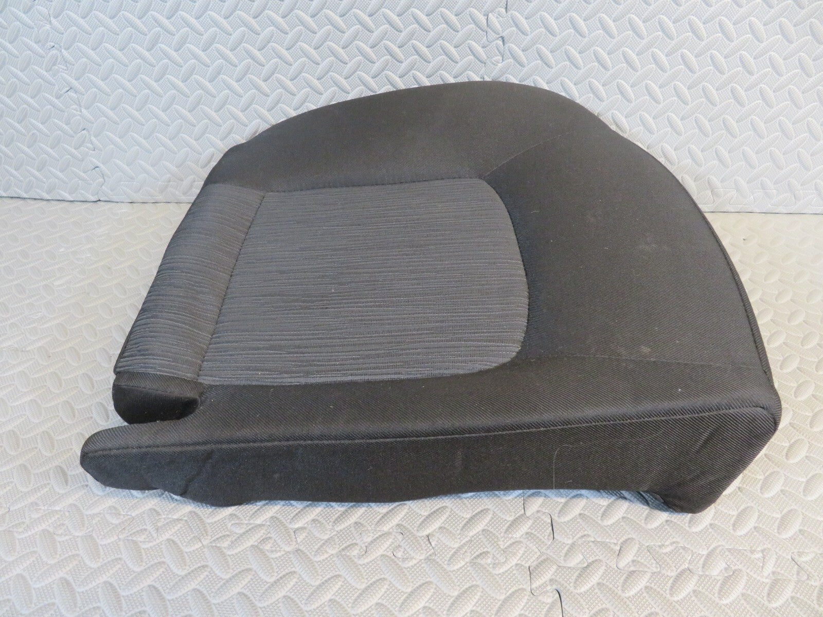 HYUNDAI I10 NS REAR CLOTH SEAT BASE 2010-2012