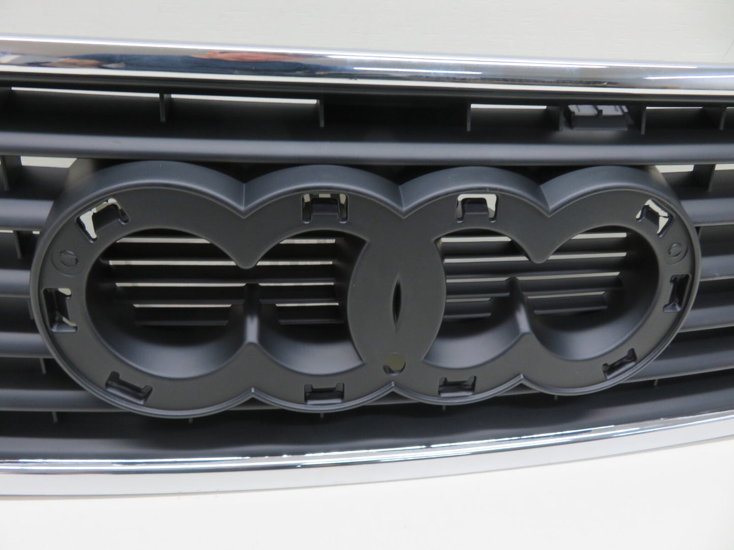 FRONT GRILLE FOR AUDI A6 2001-2004 AD0332000 PRASCO