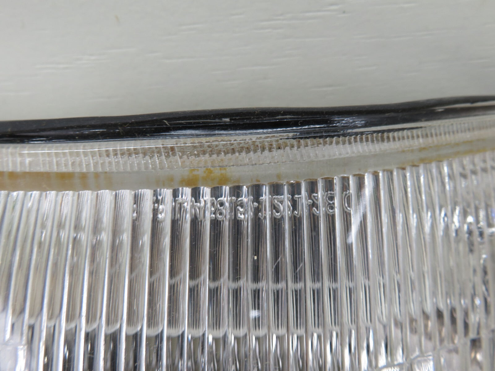 NS PASSENGER FRONT INDICATOR LIGHT FOR TOYOTA CAMRY 1986-1992 212-1584-A