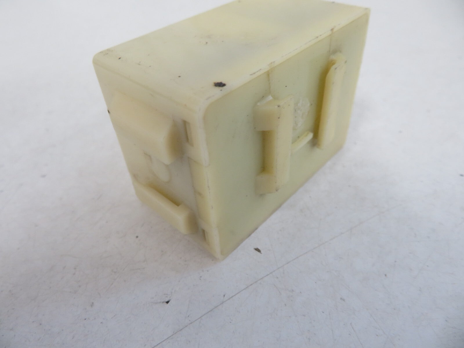 TOYOTA MR2 MK2 SW20 LIGHT REMINDER RELAY 85969-17010 AM1206-35