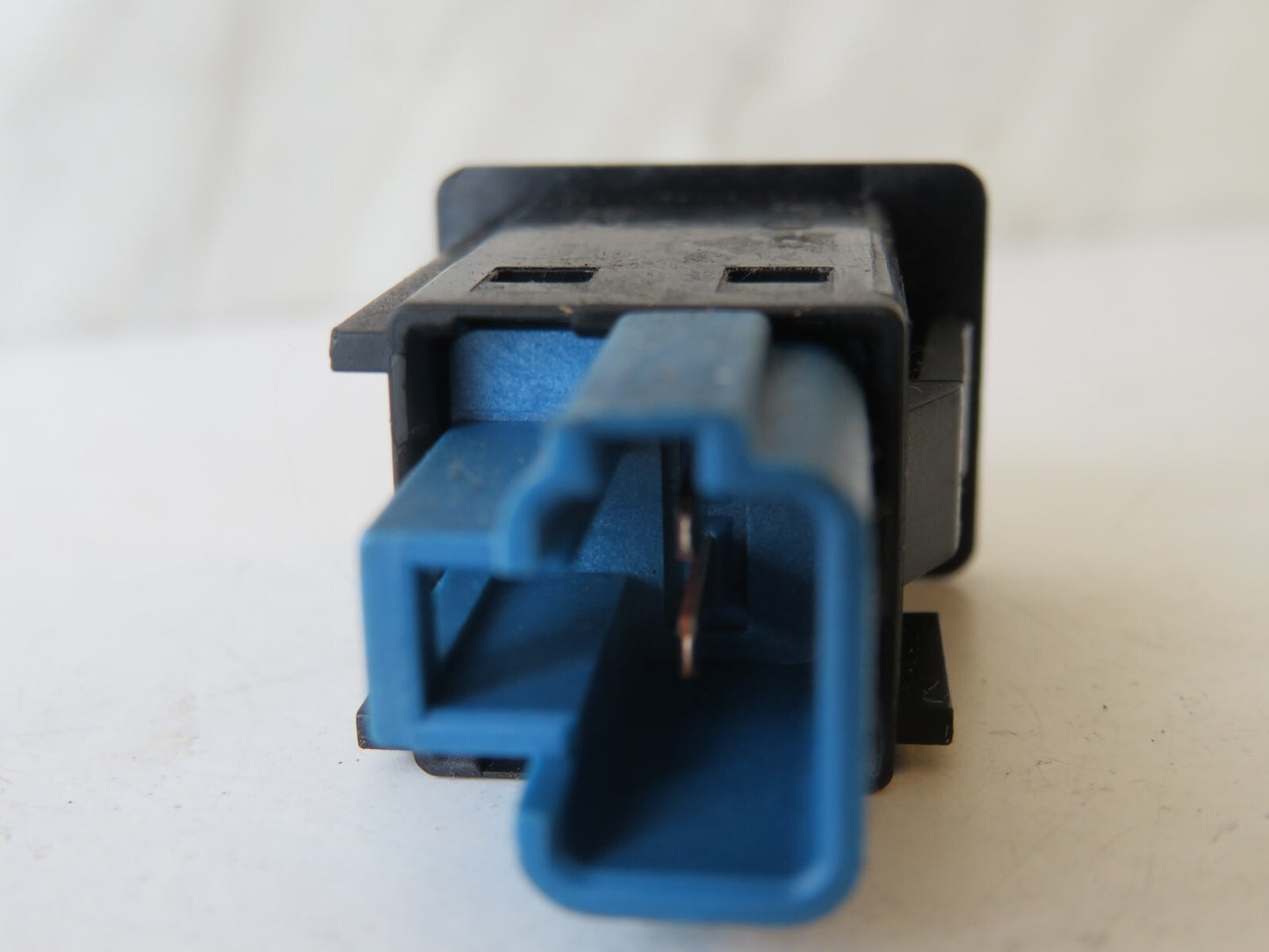 MAZDA RX8 RX-8 TRUNK OPENER ON OFF SWITCH 2003-2008 AMS1401 SA