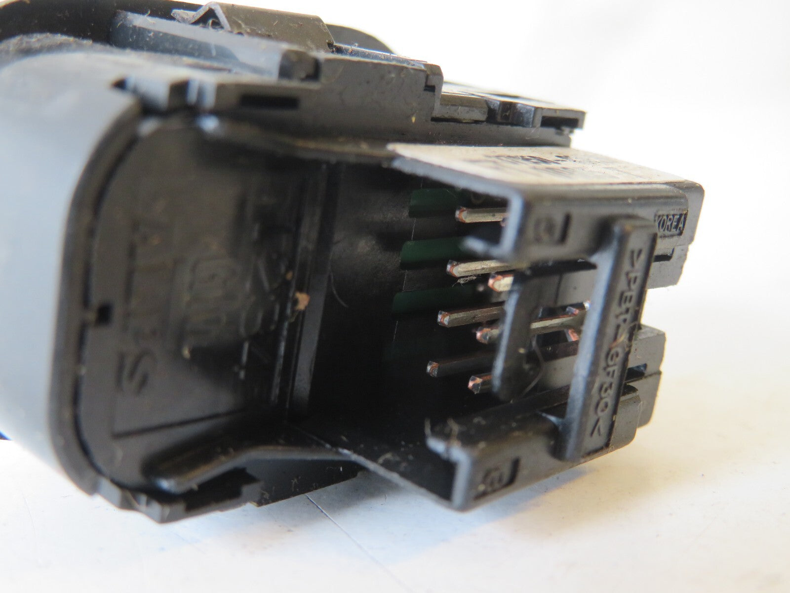 SUZUKI IGNIS MIRROR CONTROL SWITCH 37950-83E20 2000-2008 AMS1137
