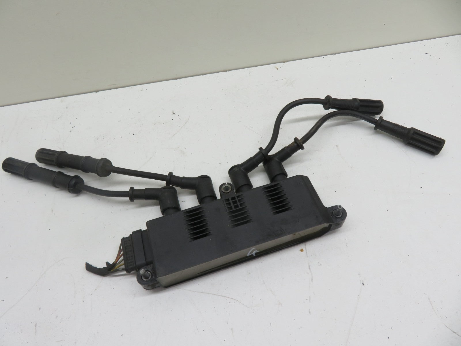 FIAT 500 1.2 IGNITION COIL WITH LEADS 55200112 2007-2012 1854-4