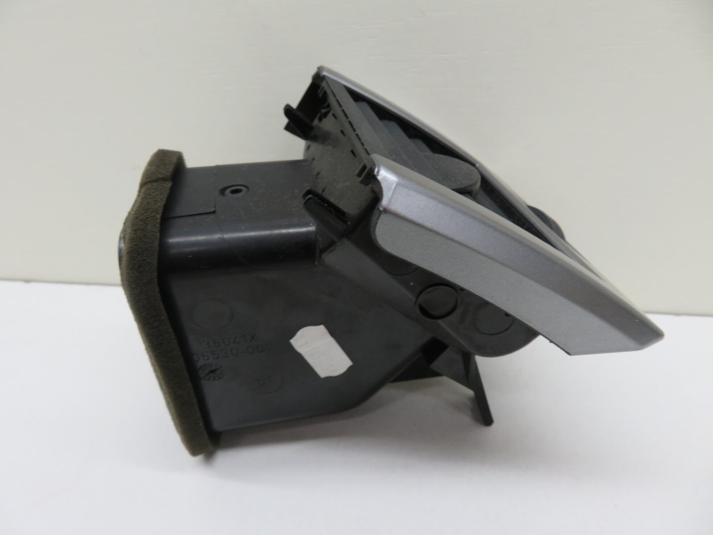 RANGE ROVER SPORT L320 DASHBOARD AIR VENT RH 2005-2009 1049-7