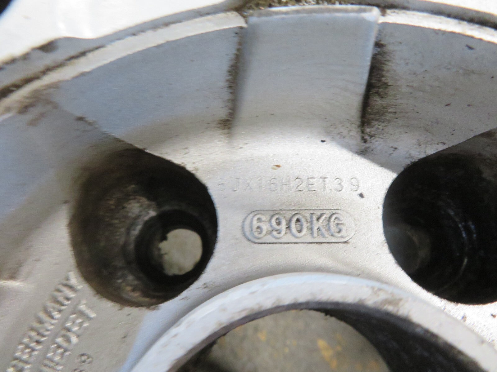 STAGGERED FITMENT 16" BBS ALLOY WHEELS X4 PCD 5 X 114.3 8J REAR 7J FRONT