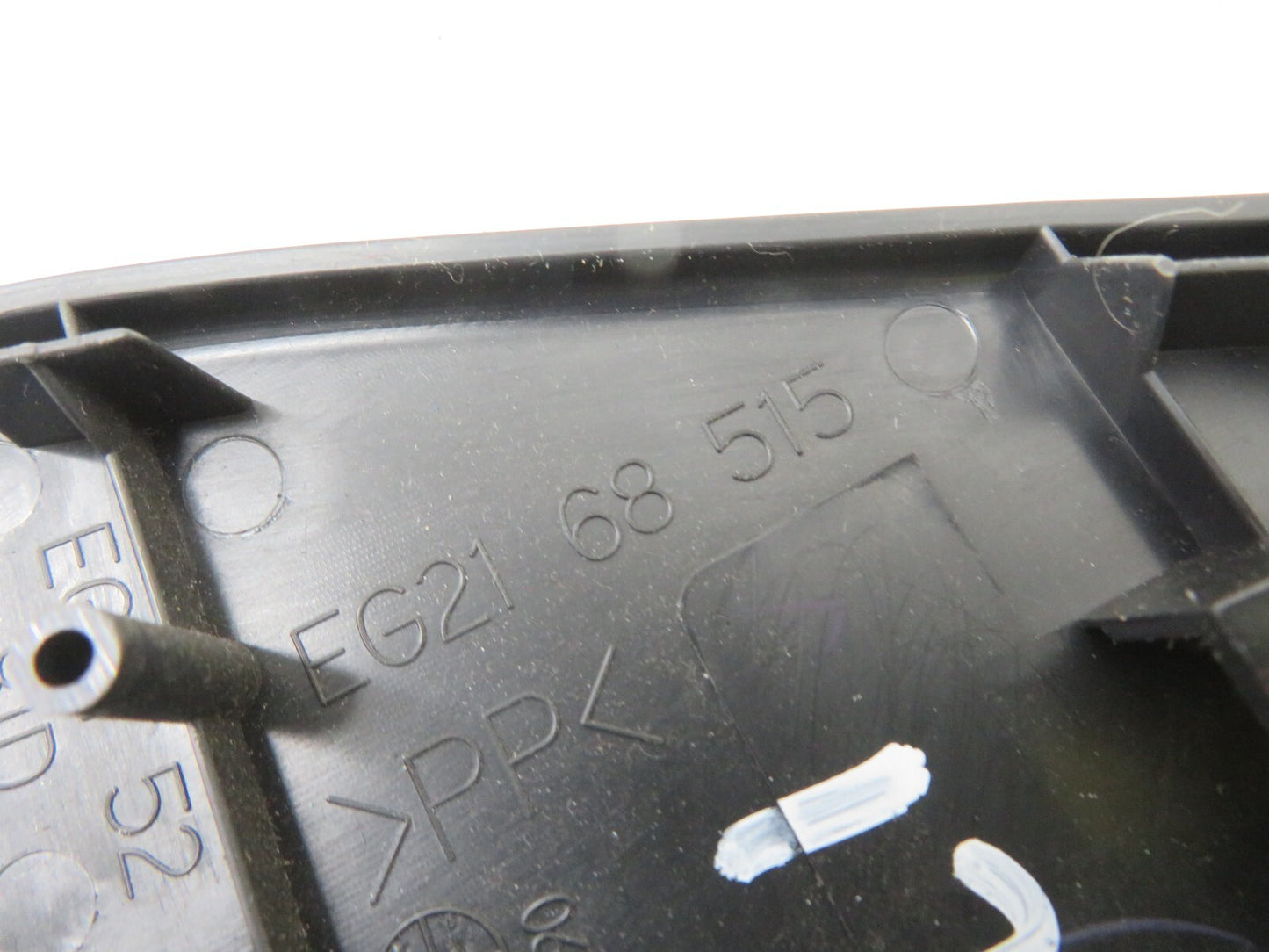 MAZDA CX7 OS DRIVER INTERIOR MIRROR DOOR TRIM  2008-2012 1325-12