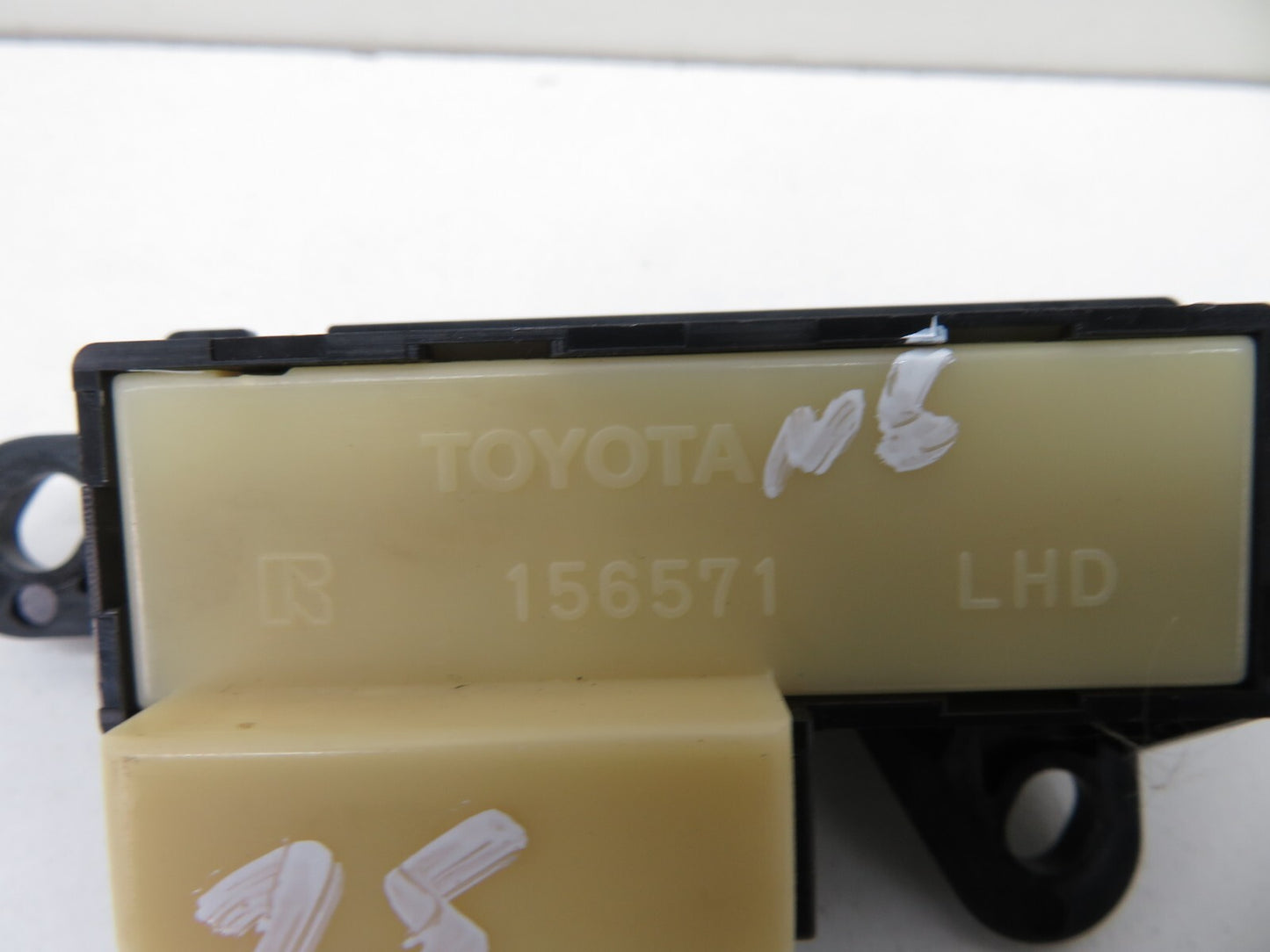 TOYOTA LEXUS SOARER NS PASSENGER HEATED SEAT SWITCH  1991-1999 1503-25