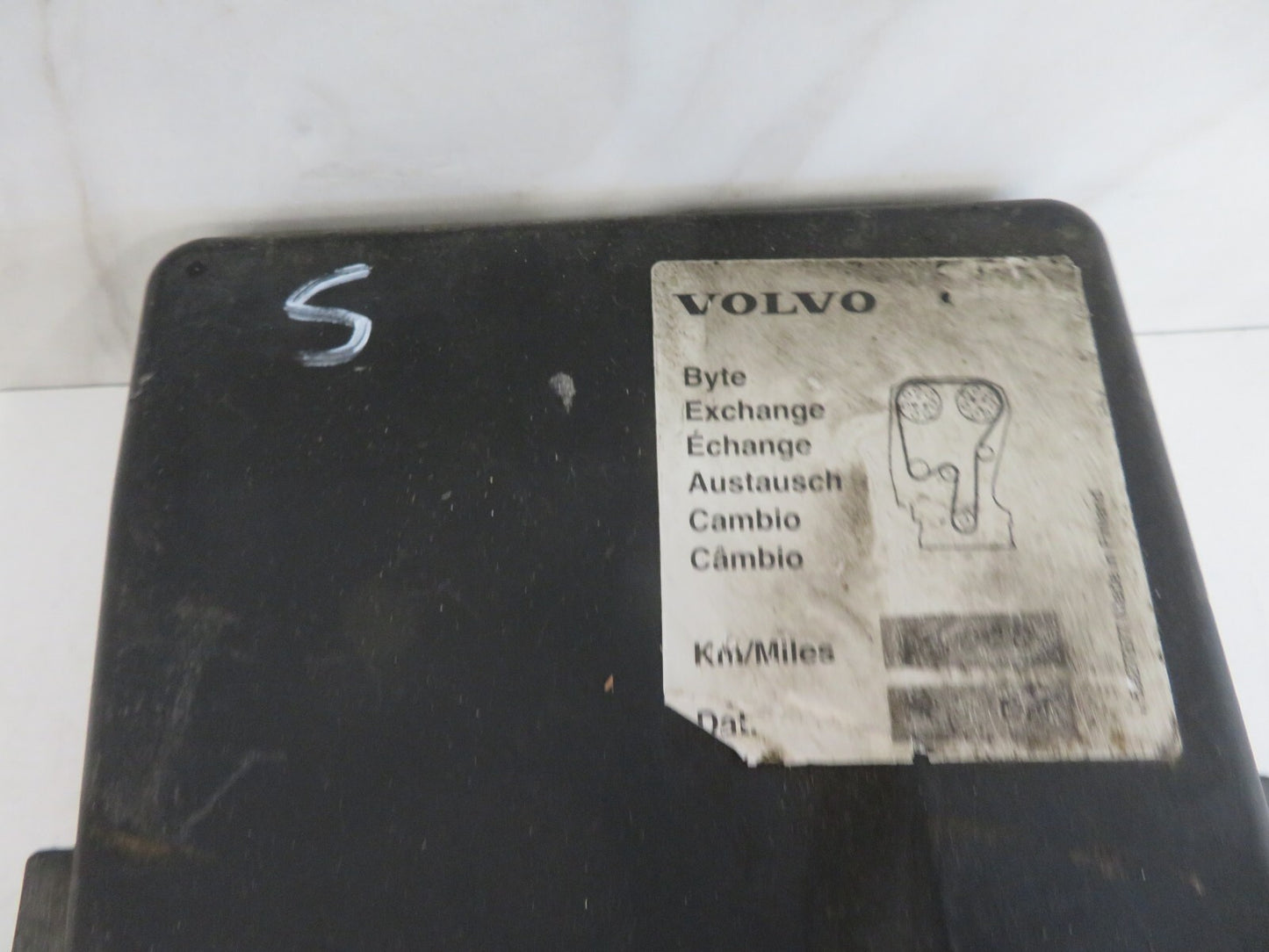 VOLVO V70 ENGINE ECU COVER 9441157 1997-2002 MIX1533-5