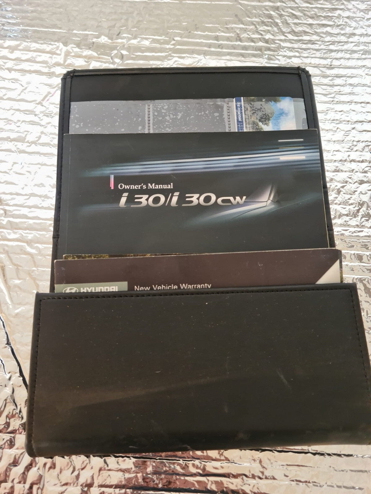 HYUNDAI I30 OWNER MANUAL WITH FOLDER 2007-2010 AS2