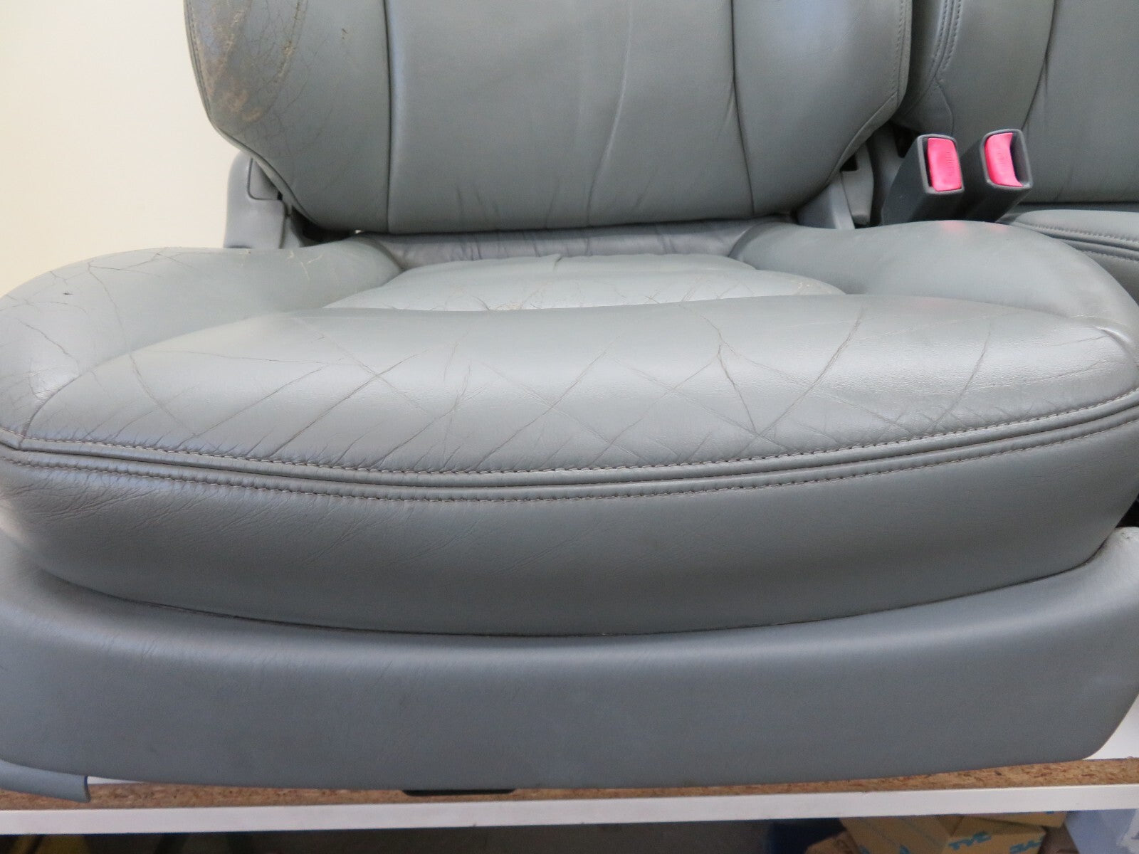 TOYOTA LEXUS SOARER SC400 FRONT GREY LEATHER SEATS PAIR (SEE PHOTOS)  1991-1999