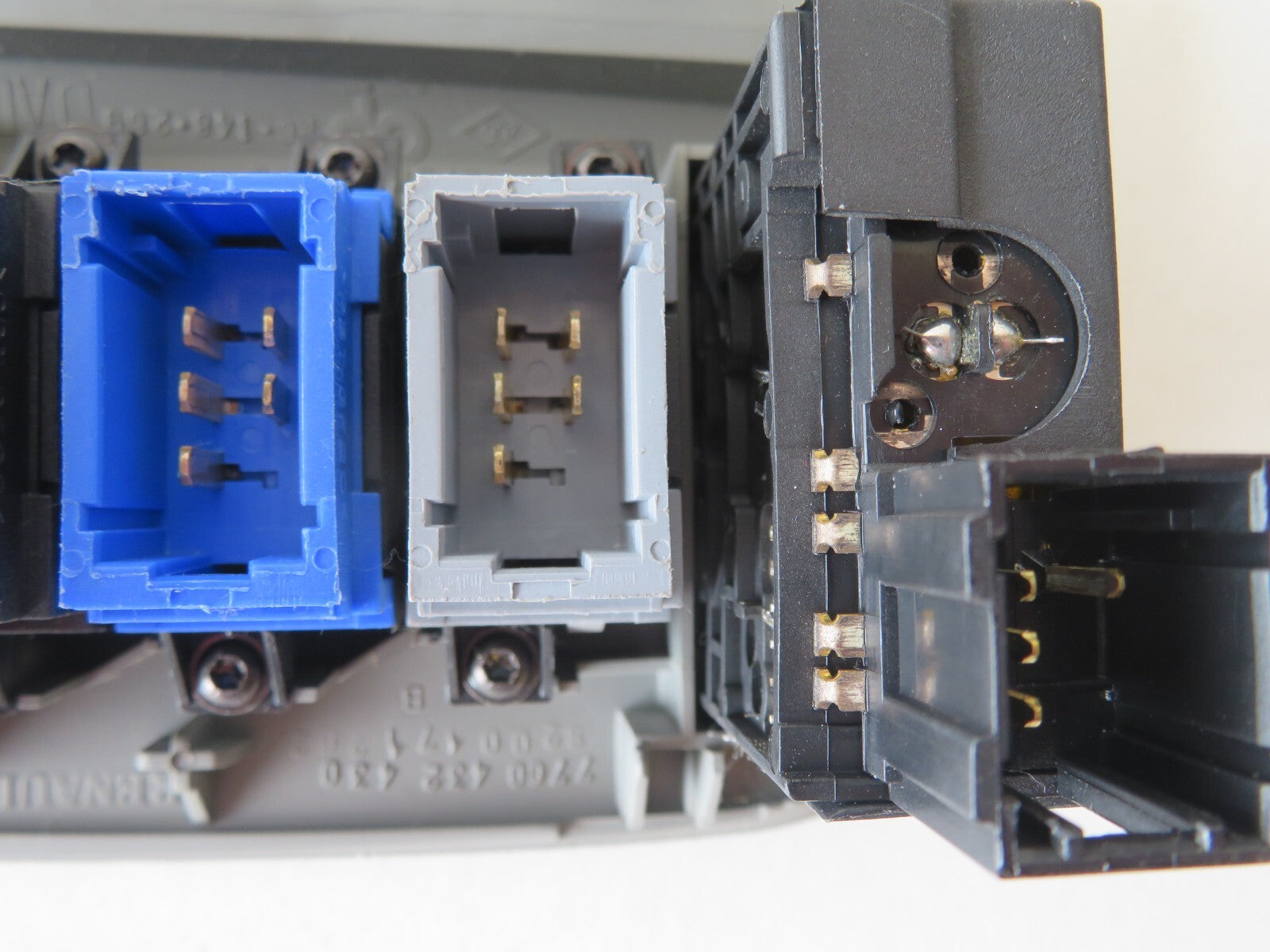 RENAULT SCENIC MK1 WINDOW SWITCHES 7700432430 1999-2003 AMS1233