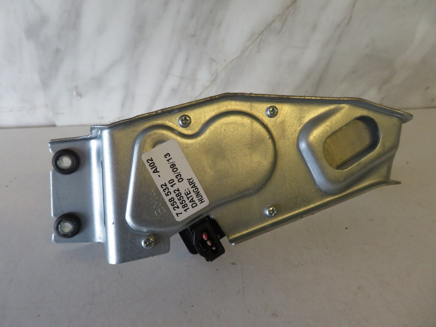 BMW 1 SERIES F20 REAR WIPER MOTOR 7258532 2011-2018 AMS1511