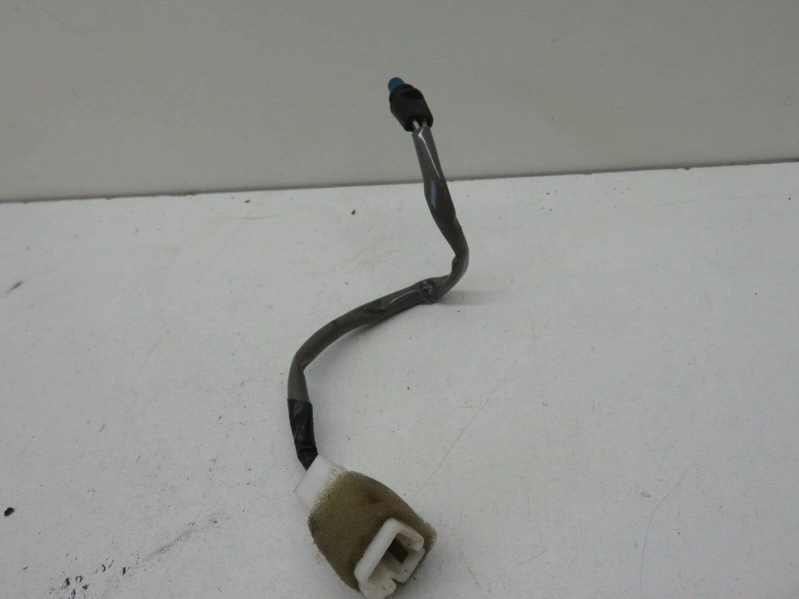 TOYOTA MR2 MK2 SW20 ASHTRAY BULB LOOM 1990-1999 0700