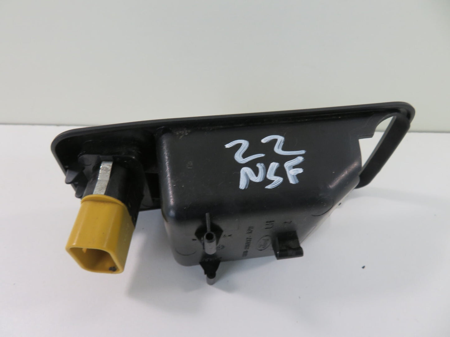 FORD C-MAX NSF WINDOW SWITCH DOOR HANDLE INSERT TRIM 2006-2010 1551-22