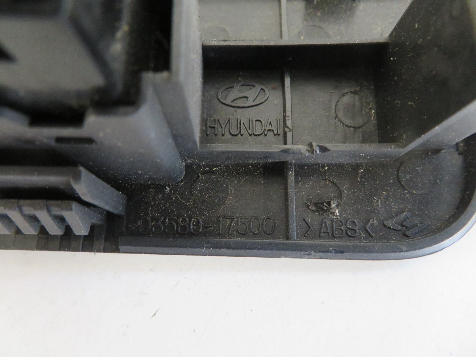 HYUNDAI MATRIX NSR WINDOW SWITCH 93580-17500 2001-2010 HYMIX1411-15