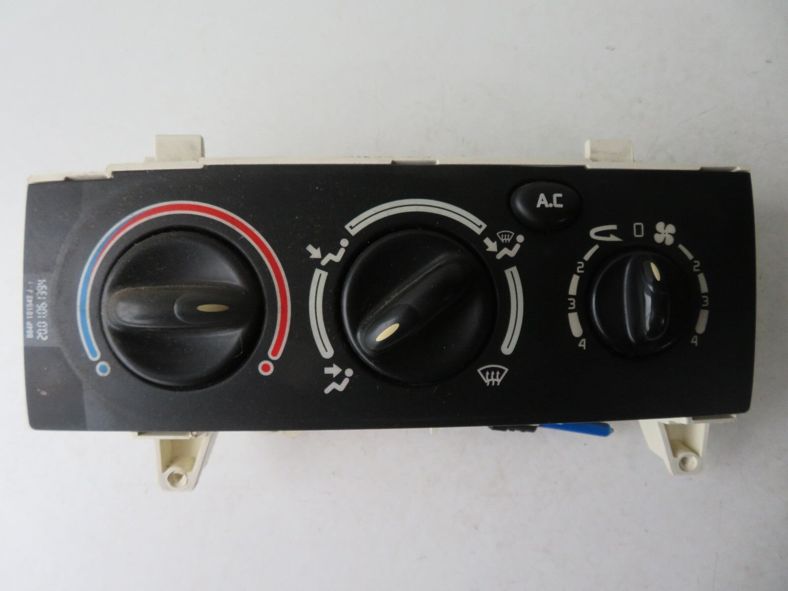 RENAULT MEGANE MK1 CONVERTIBLE HEATER CLIMATE CONTROLS 663391J 1999-2002 A1117-1