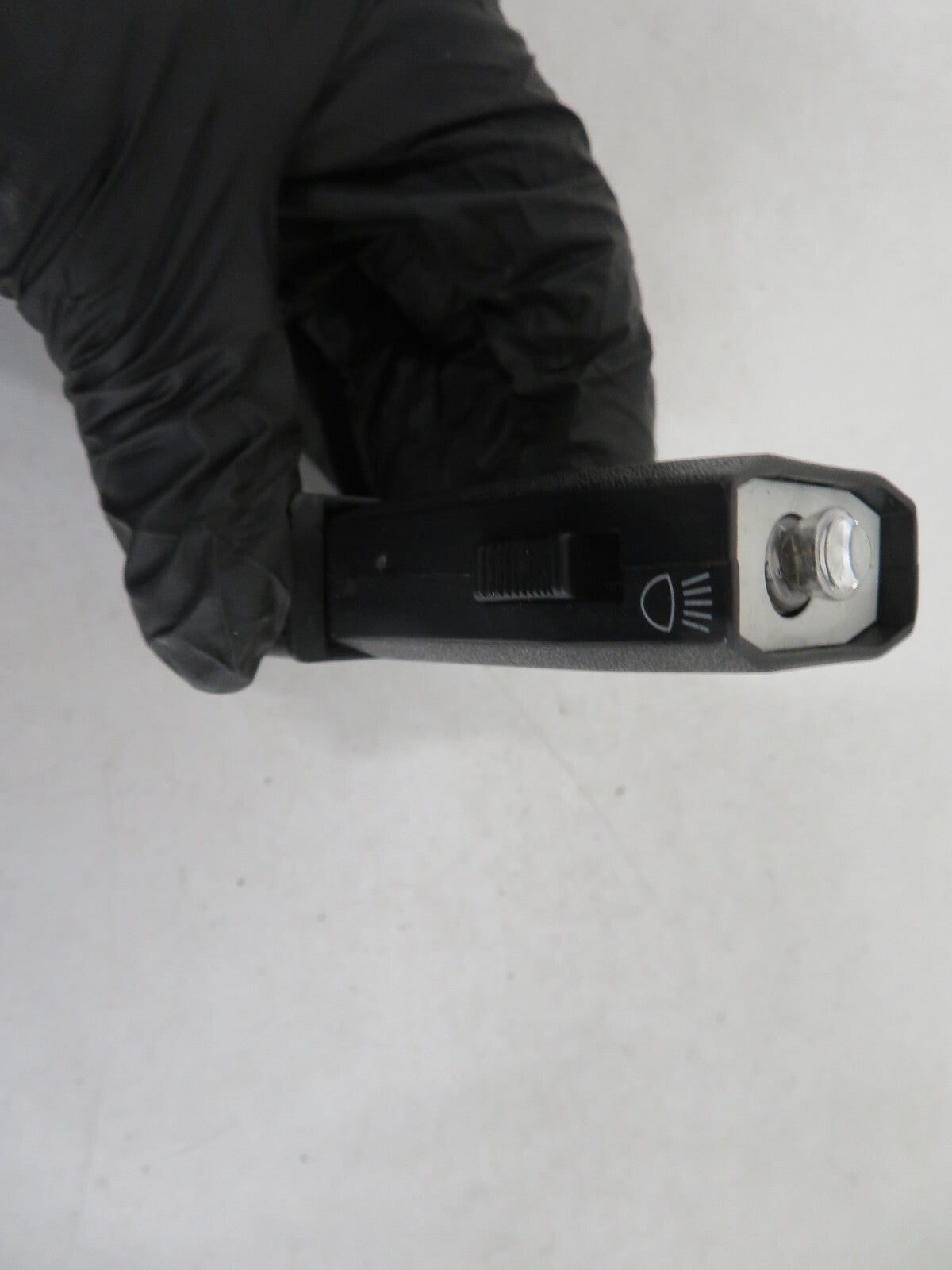 BMW 5 SERIES E39 RECHARGABLE LIGHT WITH SOCKET 1996-2003 A1500-11