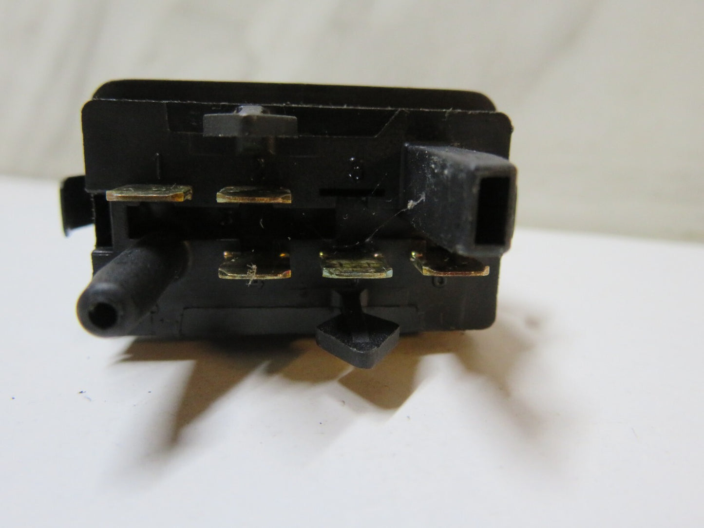 AUDI TT MK1 REAR WINDOW DEMISTER SWITCH 8N0941503B 1998-2004 B6-22