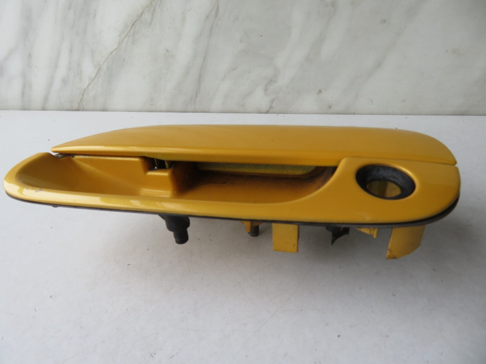 MAZDA MX5 MK2 NS PASSENGER EXTERNAL DOOR HANDLE 1998-2004 A1204-4