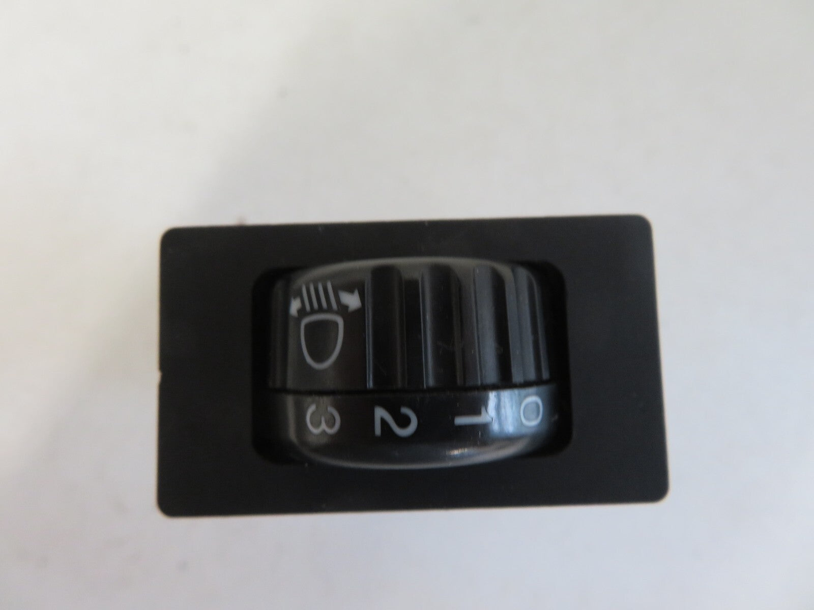 TOYOTA MR2 MK2 SW20 HEADLIGHT LEVEL SWITCH 1990-2000 AM1206-73