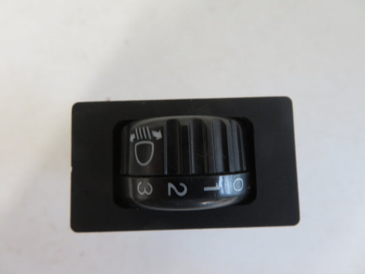 TOYOTA MR2 MK2 SW20 HEADLIGHT LEVEL SWITCH 1990-2000 AM1206-73