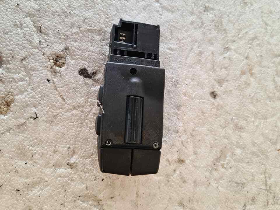 RENAULT ESPACE STEERING VOLUME CONTROL STALK 2003-2012 HT04