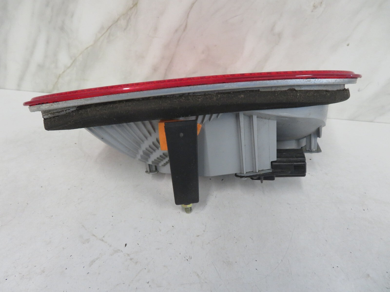 MERCEDES E CLASS W210 NSR PASSENGER REAR TAIL LIGHT 1995-2002 1624-4