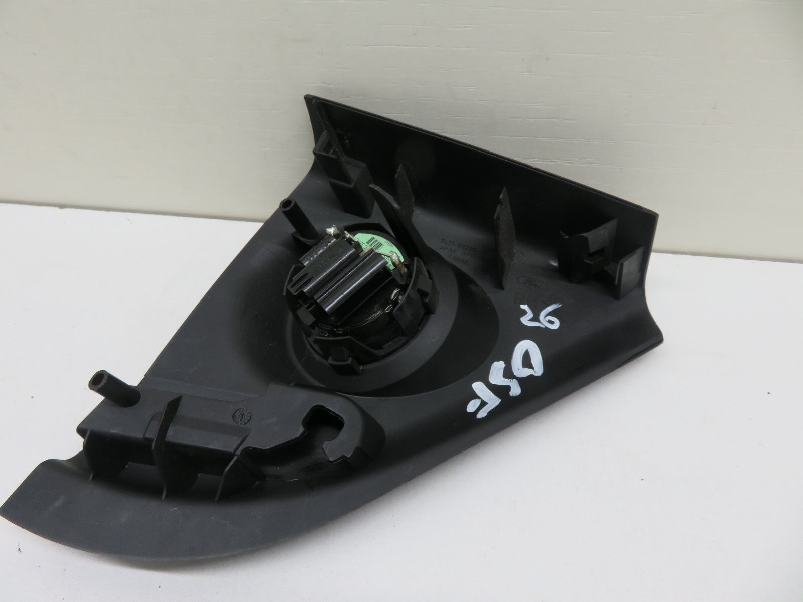 FORD MONDEO MK4 OSF DRIVER DOOR TWEETER TRIM 2007-2014 1734-26