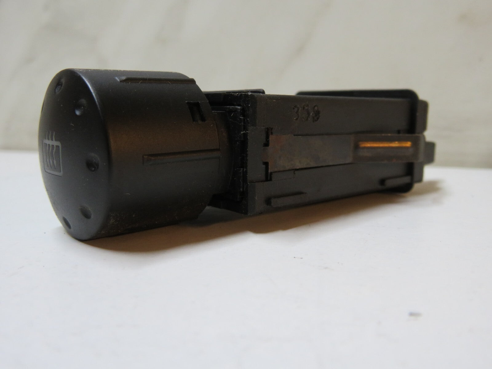 AUDI TT MK1 REAR WINDOW DEMISTER SWITCH 8N0941503B 1998-2004 B6-33