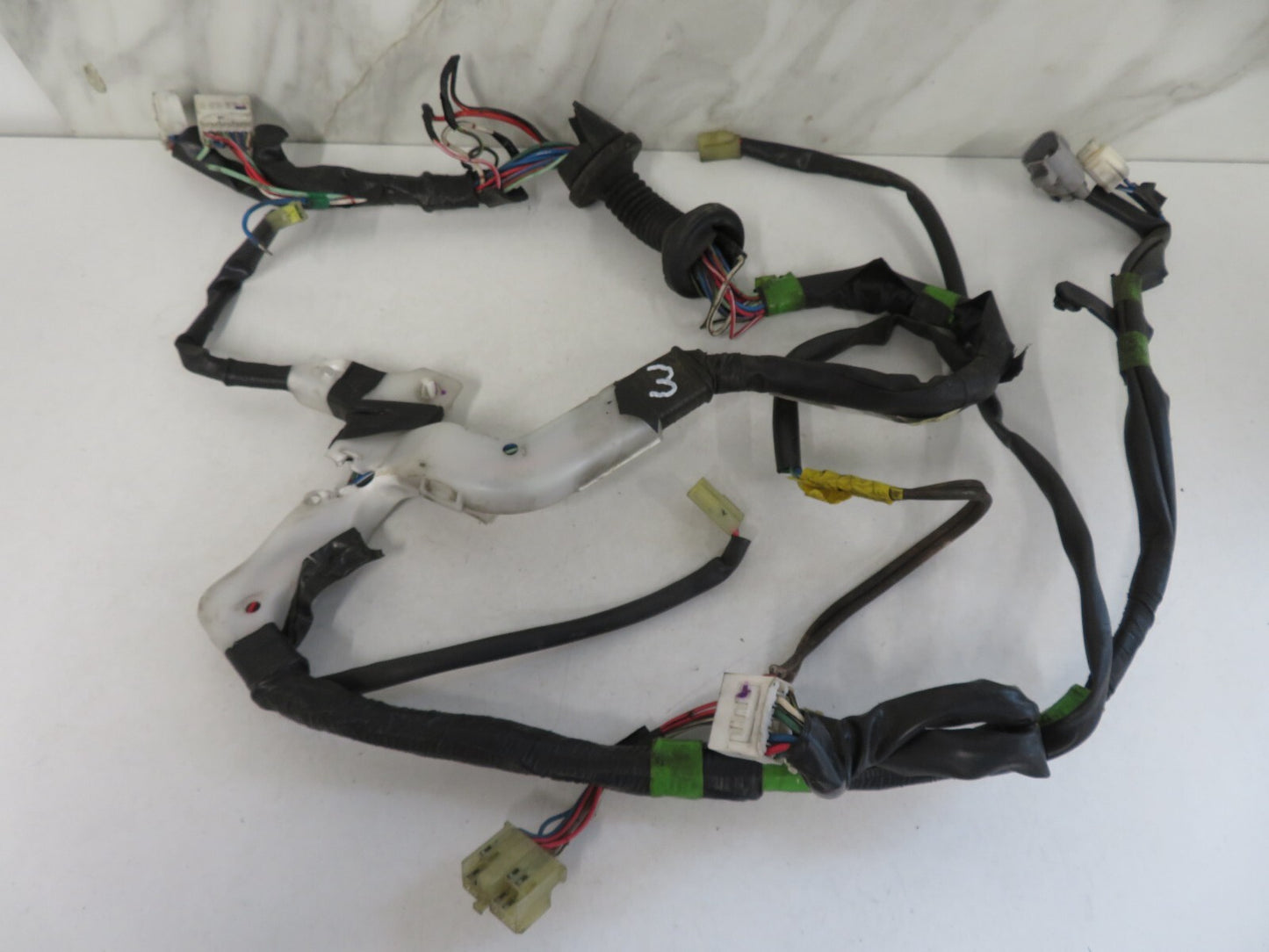 TOYOTA MR2 MK2 SW20 UK SPEC OS DRIVER DOOR WIRING LOOM 82151-17201 AM1206-3