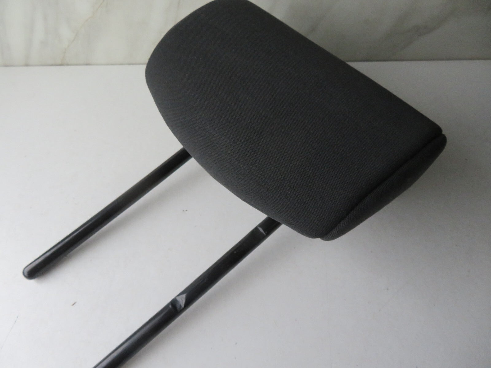 RENAULT LAGUNA ESTATE REAR CLOTH HEAD REST MIDDLE 2001-2005 A1345-5