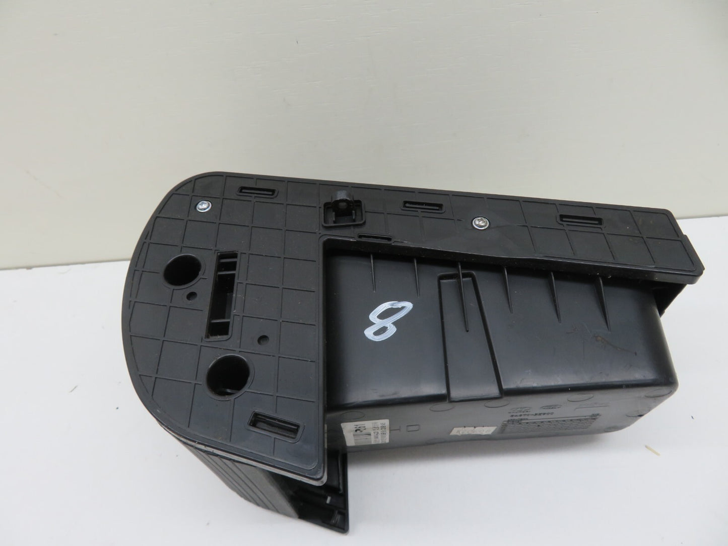 HYUNDAI I40 CENTER CONSOLE STORAGE SLIDE TRAY 84603-3Z410 2011-2015 A581-8