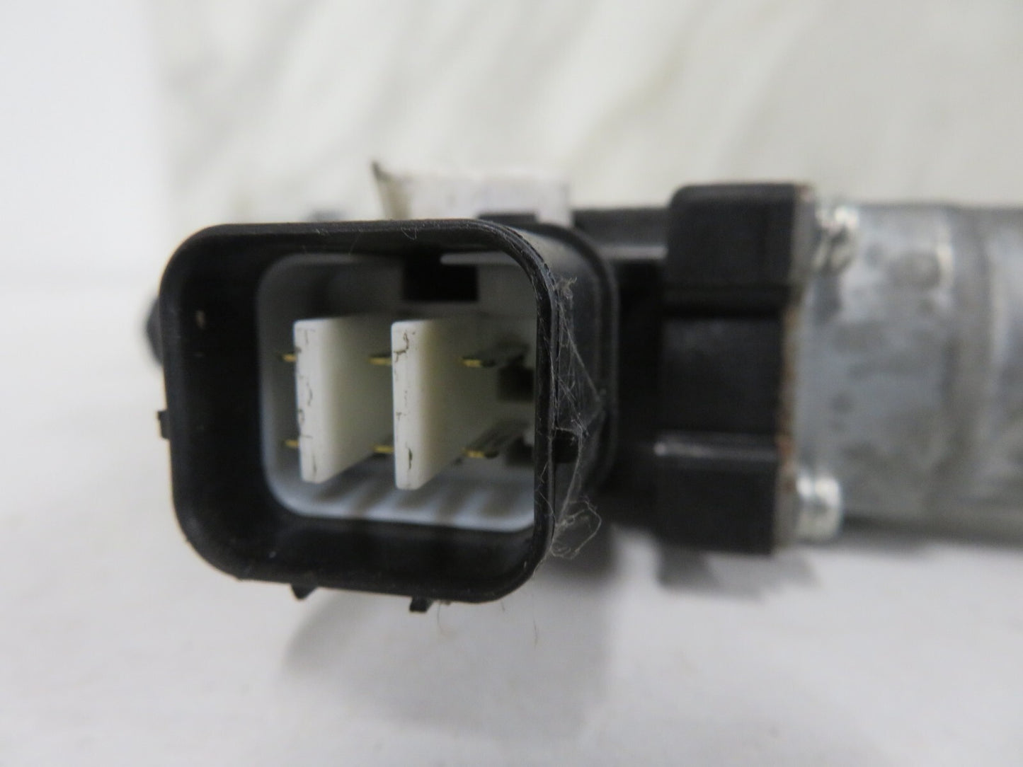 PEUGEOT 4007 OSF WINDOW REGULATOR 2007-2012 1630-13