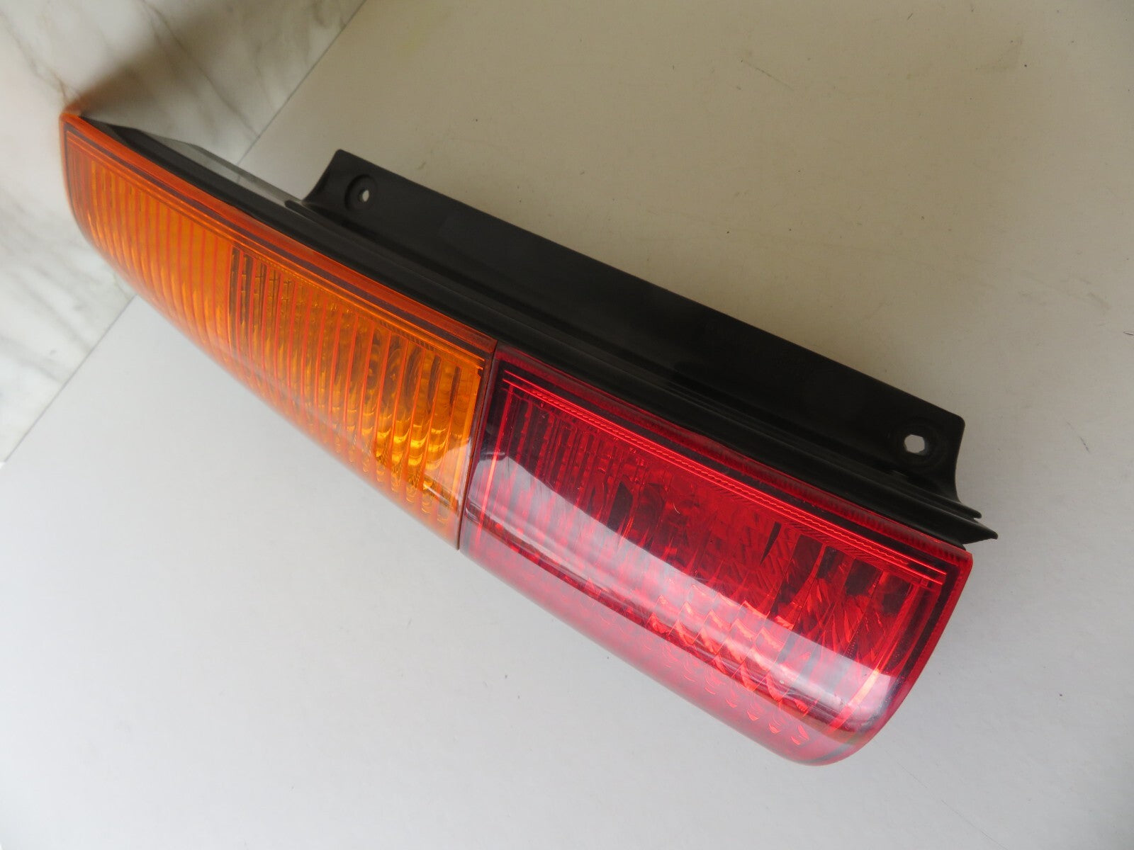 SUZUKI IGNIS NS REAR TAIL LIGHT 2000-2008 AMS1137