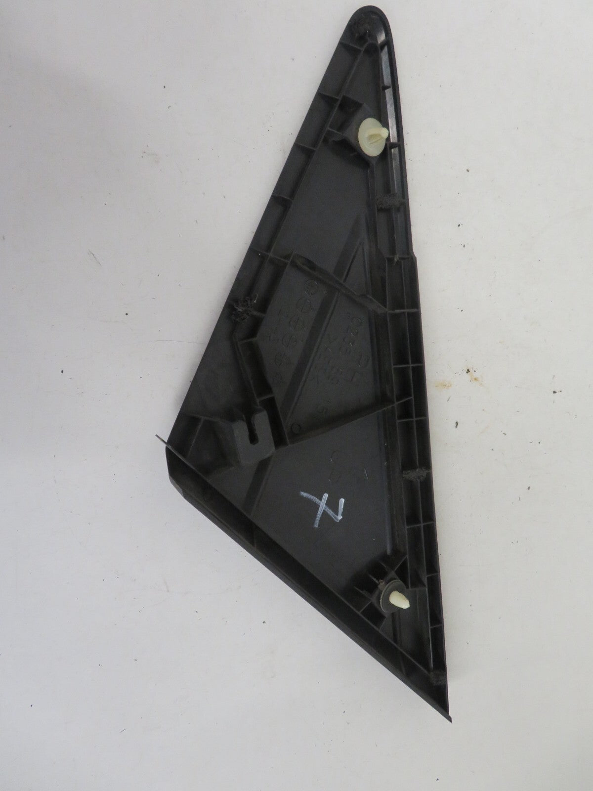 MAZDA 5 MPV OSF QUARTER TRIM 2005-2010 1520-7