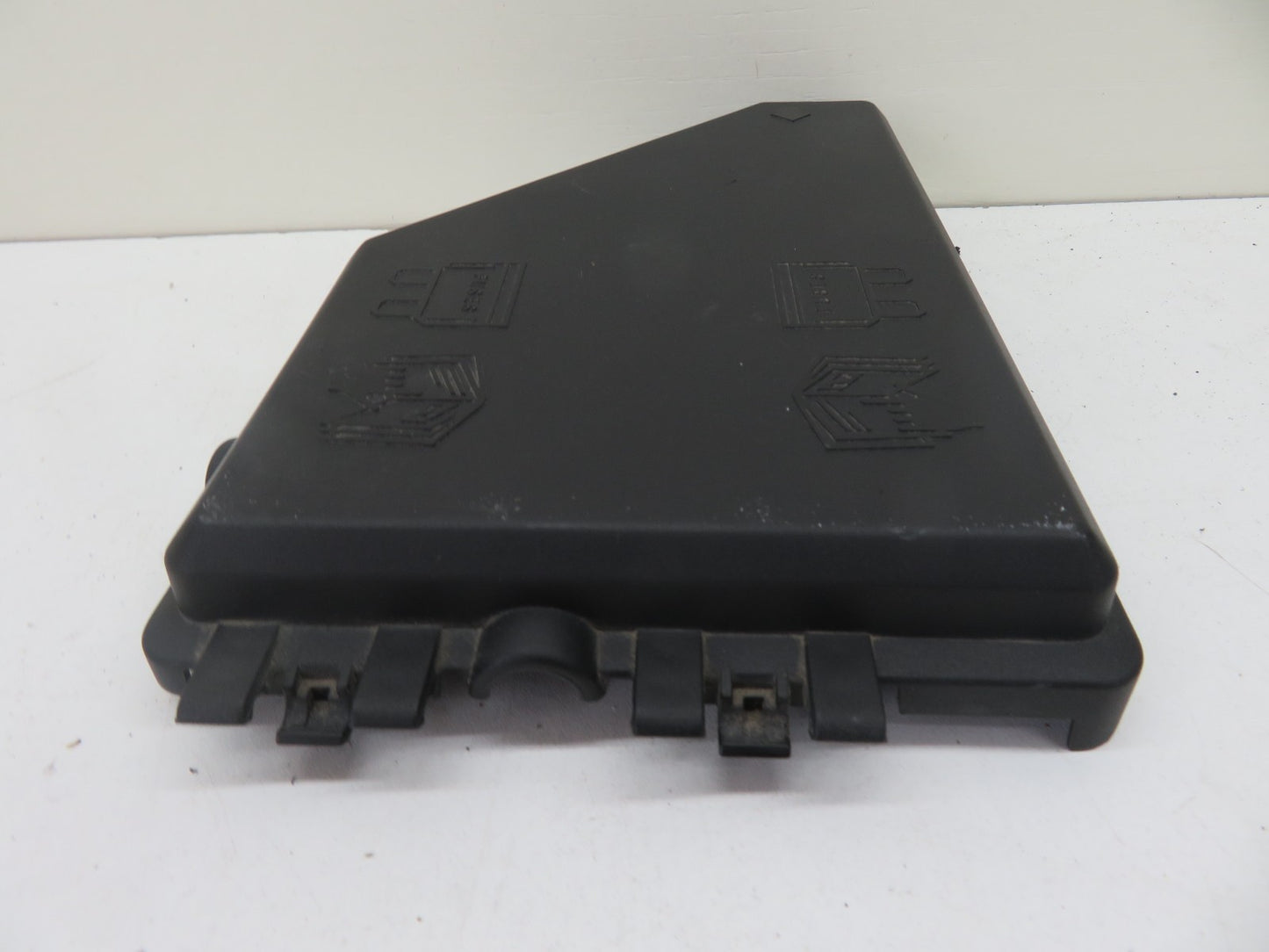 LAND ROVER FREELANDER 1 ENGINE BAY FUSE BOX COVER TRIM 2004-2006 1672-5