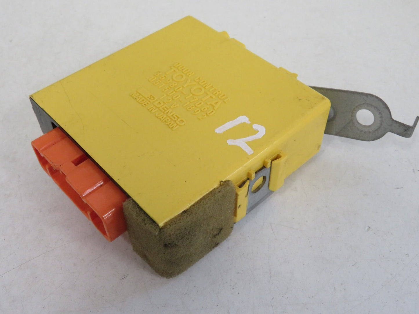 TOYOTA MR2 MK2 SW20 DOOR CONTROL MODULE RELAY 85980-17060 AM1206-12