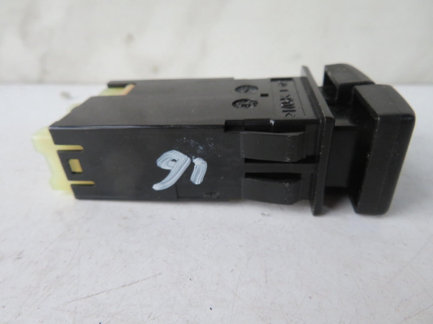 SUZUKI JIMNY REAR WIPER CONTROL SWITCHES 1998-2005 AMS1509-16